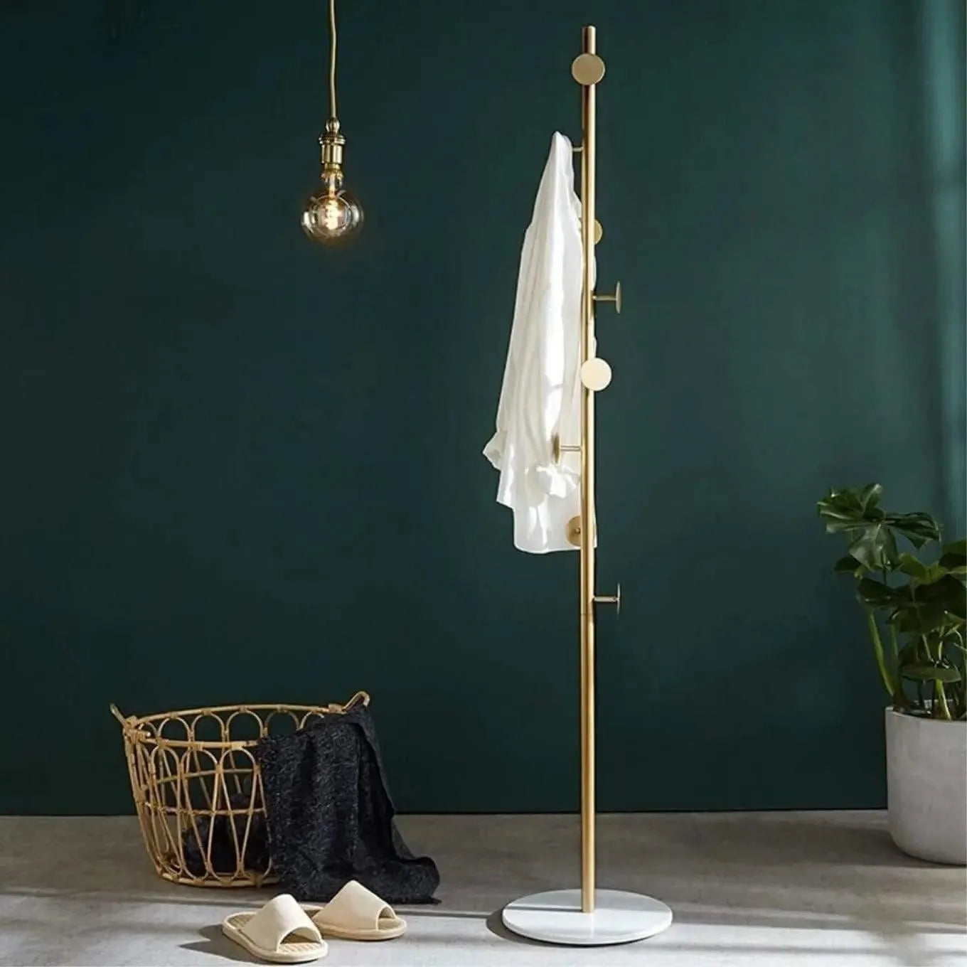 BRANCHY / PORTE MANTEAUX, Élégance et Fonctionnalité par MAROC DESIGN-PORTE MANTEAUX-Maroc Design-Noir-Maroc Design