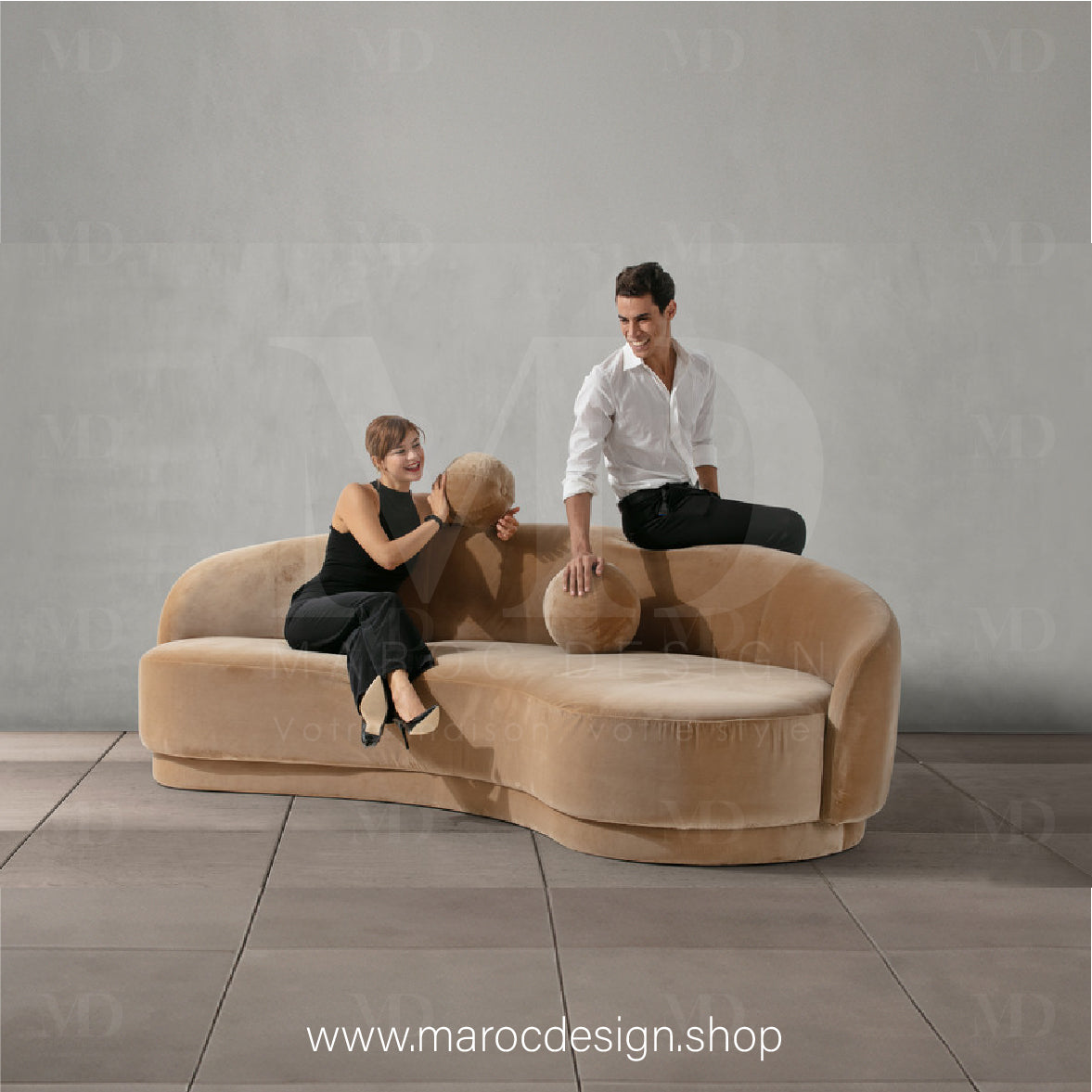 Canapé ALEXIS 3 Places en Velours Beige | Design Moderne & Confort Haut de Gamme - Maroc Design