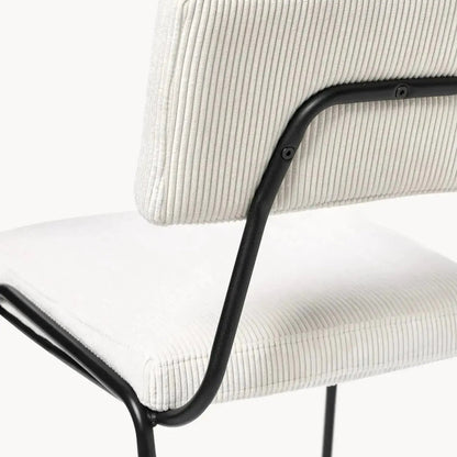 Velvet - La Chaise minimaliste adapté pour Salle à manger ou Bureau Couleur Beige Claire | Maroc Design
