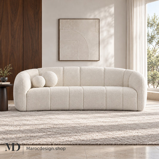 ALEXIS – Canapé 3 Places Blanc Bouclette Premium — mise en scène lumineuse, Maroc Design