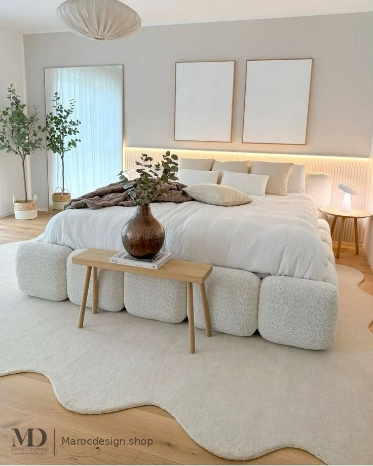 Pied de lit en bouclette écru aux modules arrondis effet cube – Maroc Design