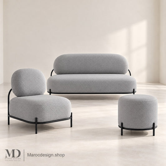Ensemble ALPINO gris avec canapé, fauteuil et pouf en intérieur lumineux — Maroc Design